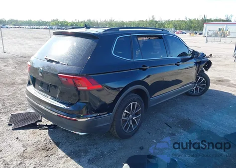 2020 Volkswagen Tiguan 2.0T Se/2.0T Se R-Line Black/2.0T Sel из США, поврежденный, VIN 3VV3B7AX5LM035504